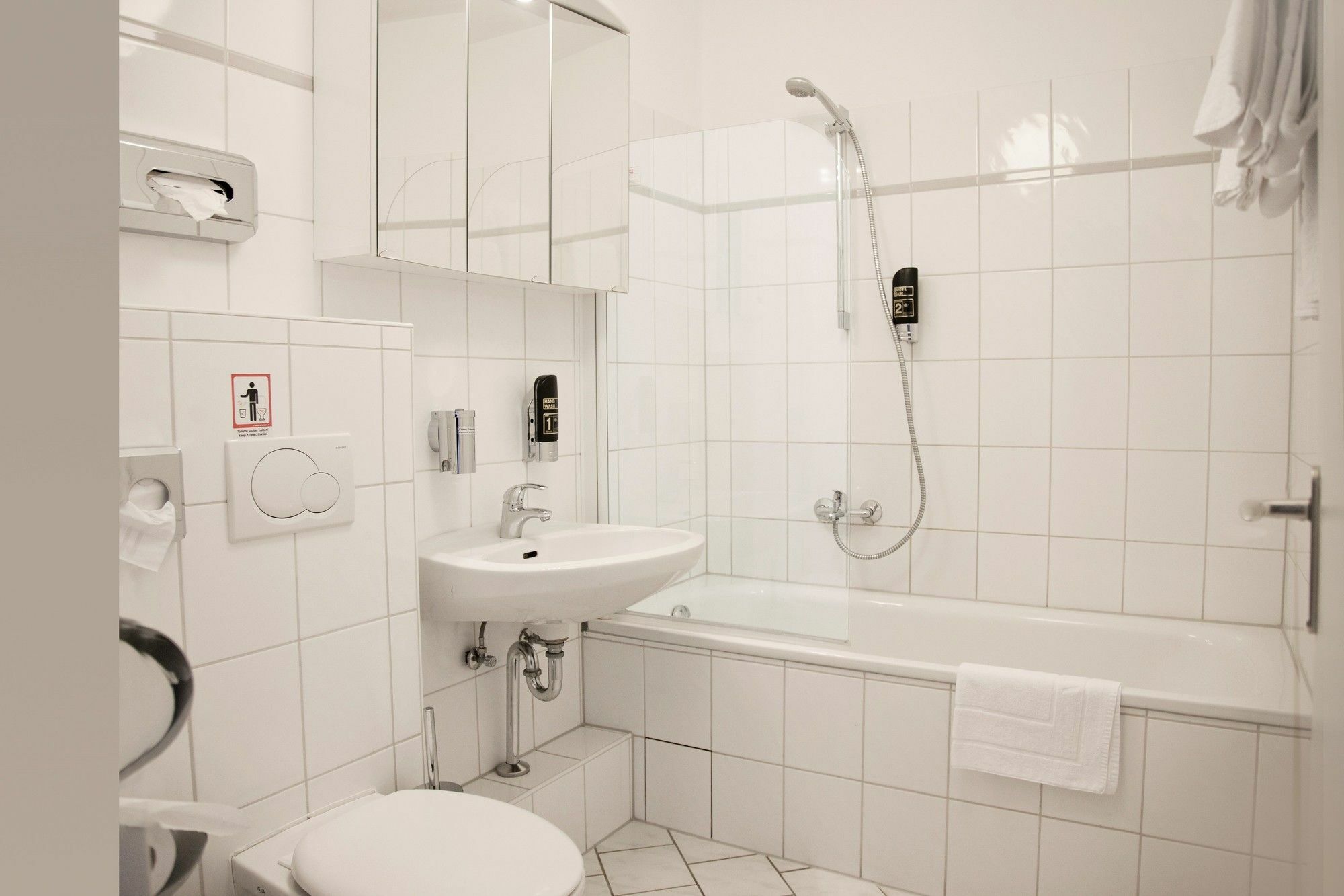 K26 Apartments เบอร์ลิน ภายนอก รูปภาพ